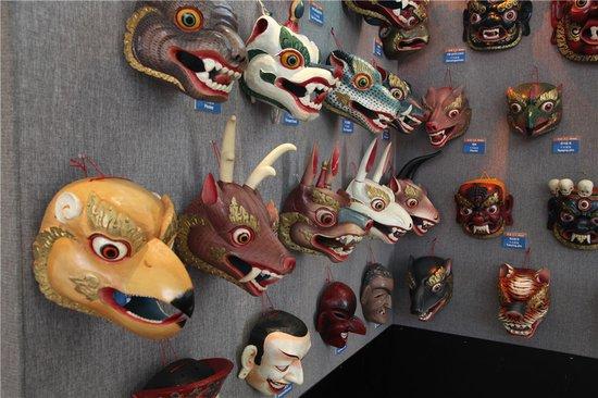 人類文化的臉·2016世界面具藝術(shù)展 各國(guó)面孔文化(圖1)