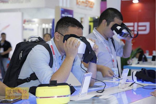 從環(huán)球資源電子展看智能硬件趨勢 VR未火已冷(圖1)