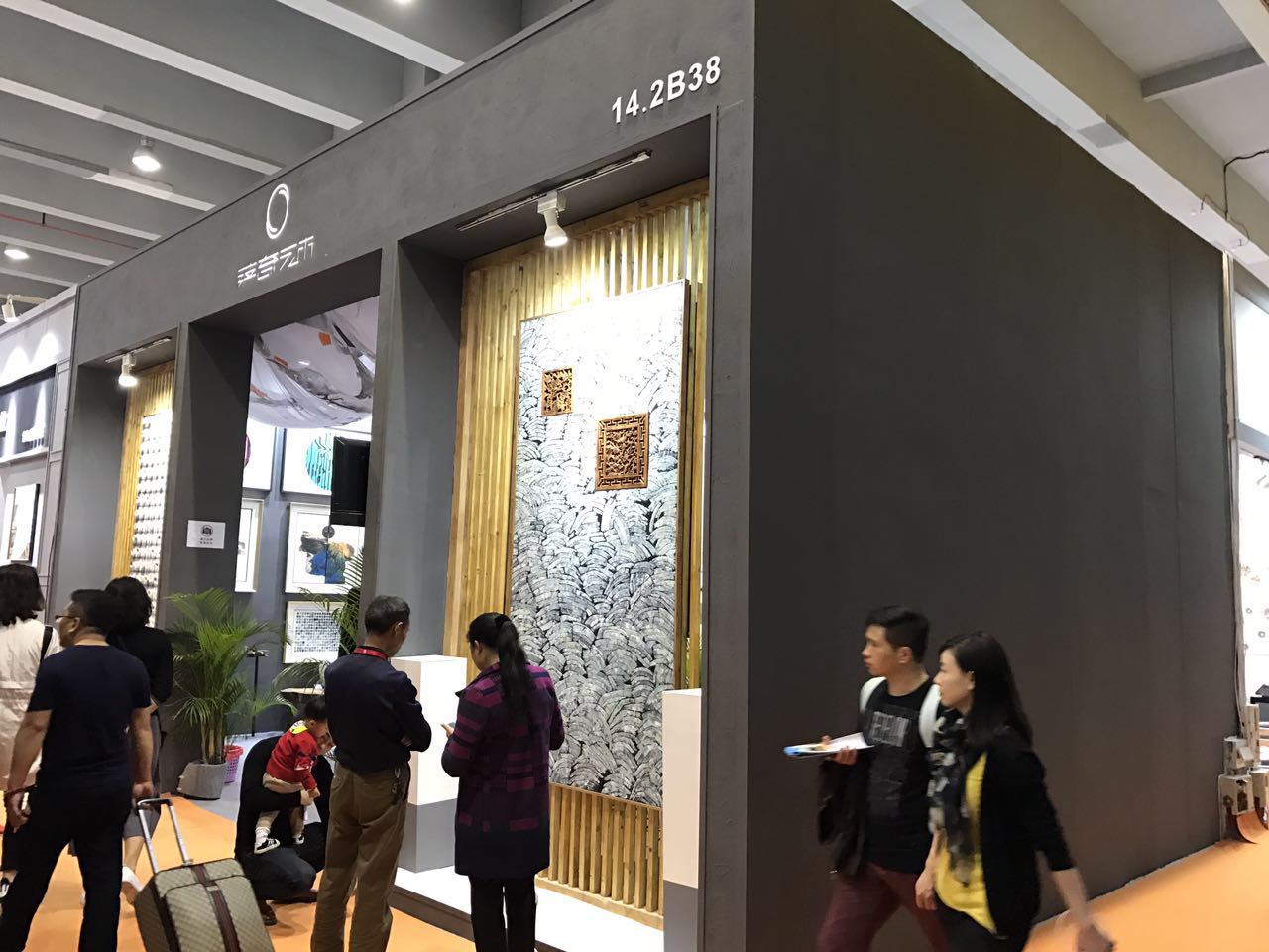 薩奇藝術(shù)  廣州家具展覽會(huì)(圖4)